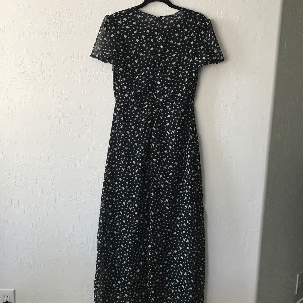 Black Maxi Dress Stars low plunge - Picture 3 of 6